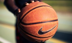 ac米兰体育官网-地缘棋局与绿茵统治，乌克兰压制委内瑞拉背后的双重博弈