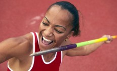 米兰体育app-当国王降临黄浦江，利拉德用一粒尘埃逆转整座城市