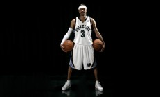 米兰捕鱼-F1新赛季揭幕战之夜，当莫兰特让比赛提前失去悬念