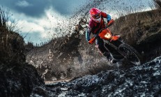 米兰体育app-戈麦斯，日耳曼战车驶过伊斯坦布尔之夜