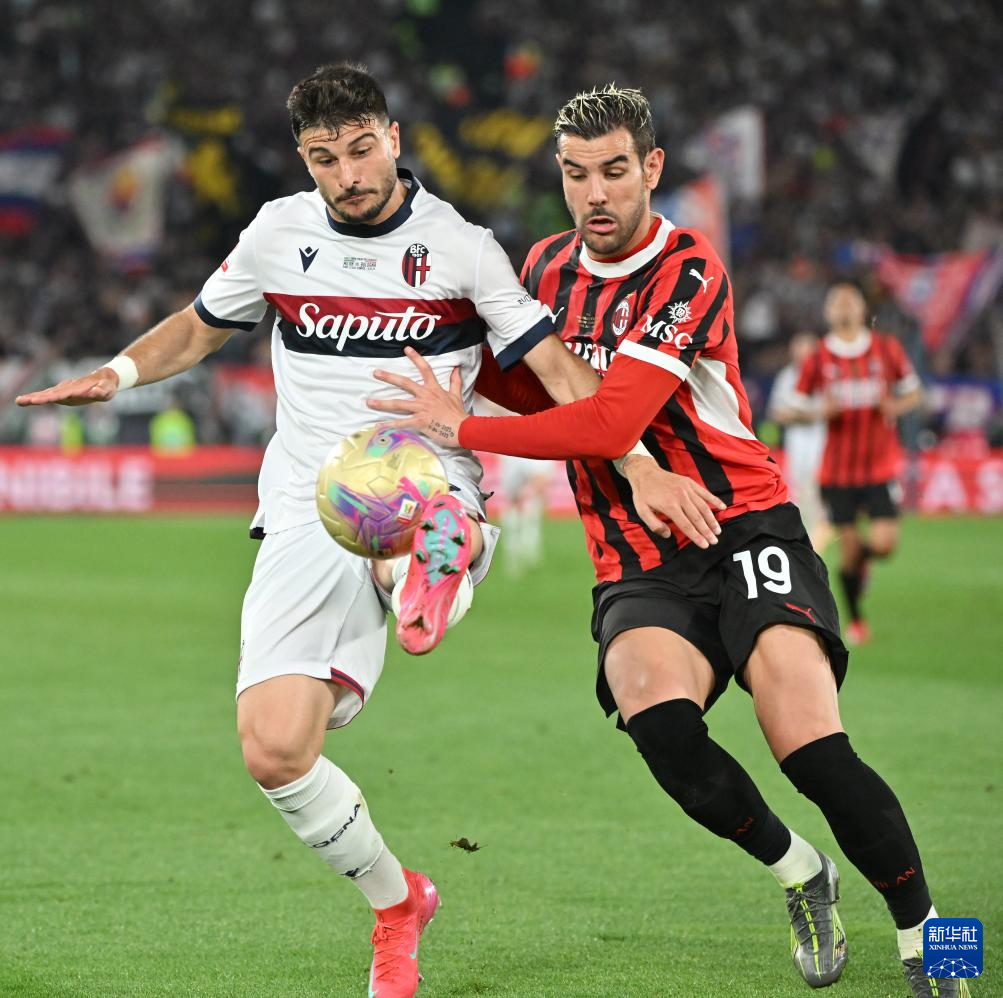 意大利小胜成功突围，晋级四强比赛的简单介绍