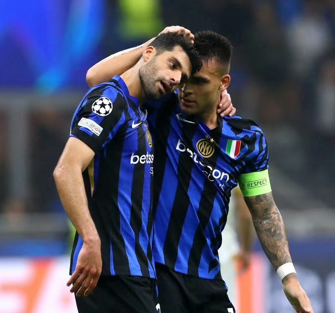 阿赫利将士与南特队打成1:1平局，积分榜位置不变