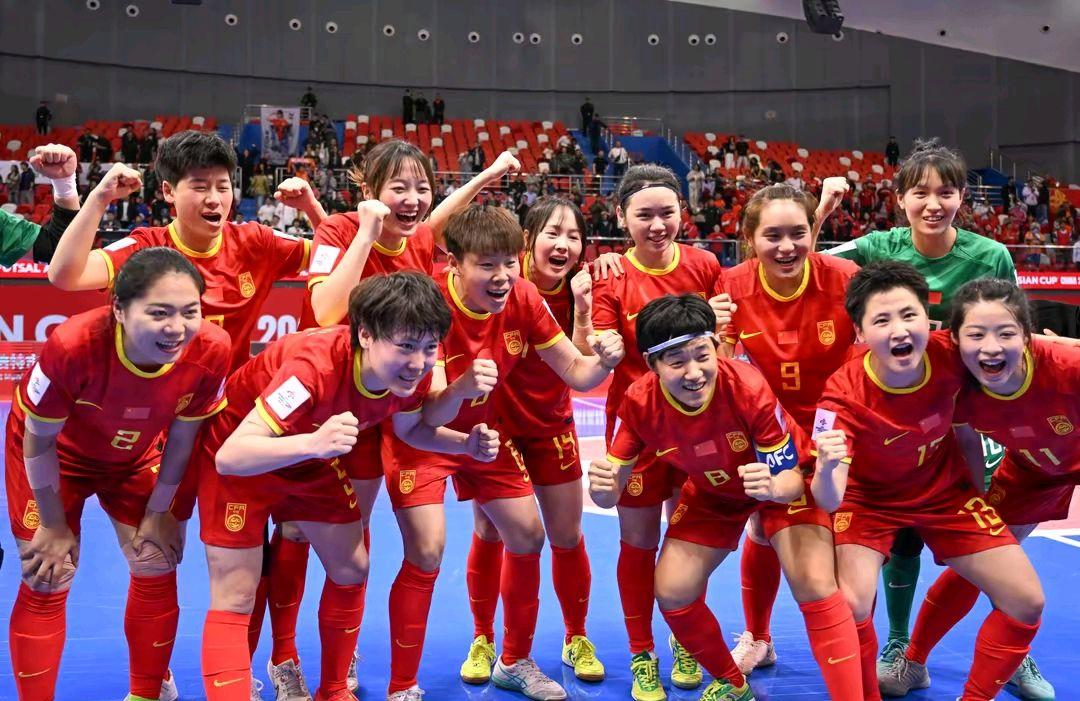 包含亚运女足赛事，团结拼搏赛场的词条