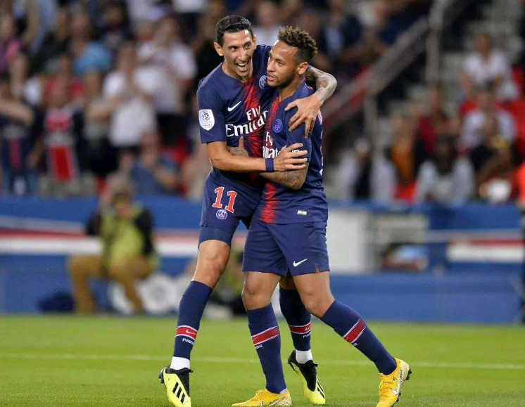 法国碾压塞维利亚，迪马利亚高光表现的简单介绍