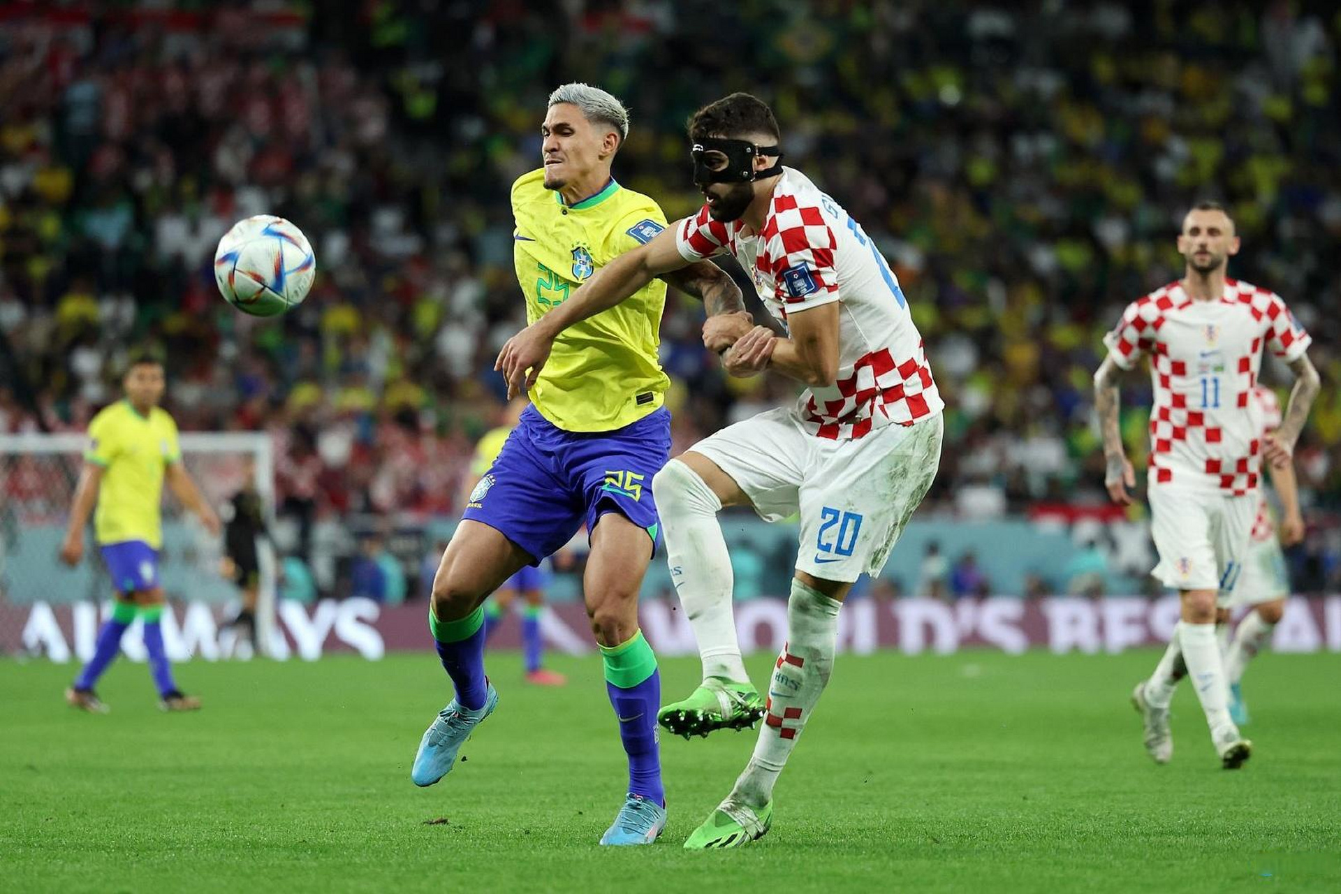 阿根廷横扫克罗地亚，库尔图瓦点燃赛场的简单介绍