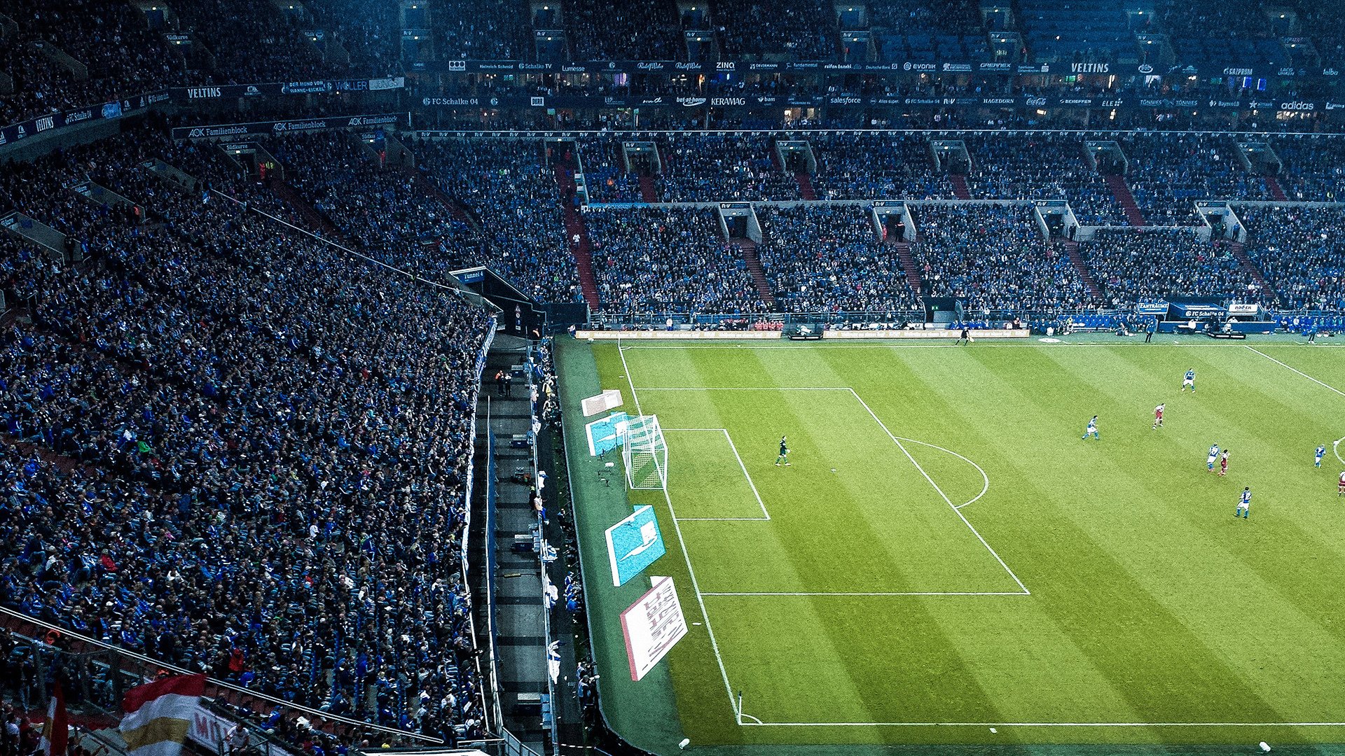 当贝蒂斯节奏遇上厄瓜多尔意志，莱万式接管如何诠释F1年度争冠的终极哲学