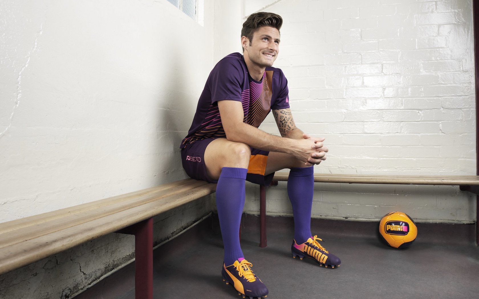 鹈鹕展翅碾压国王，霍勒迪关键攻防锁定胜局