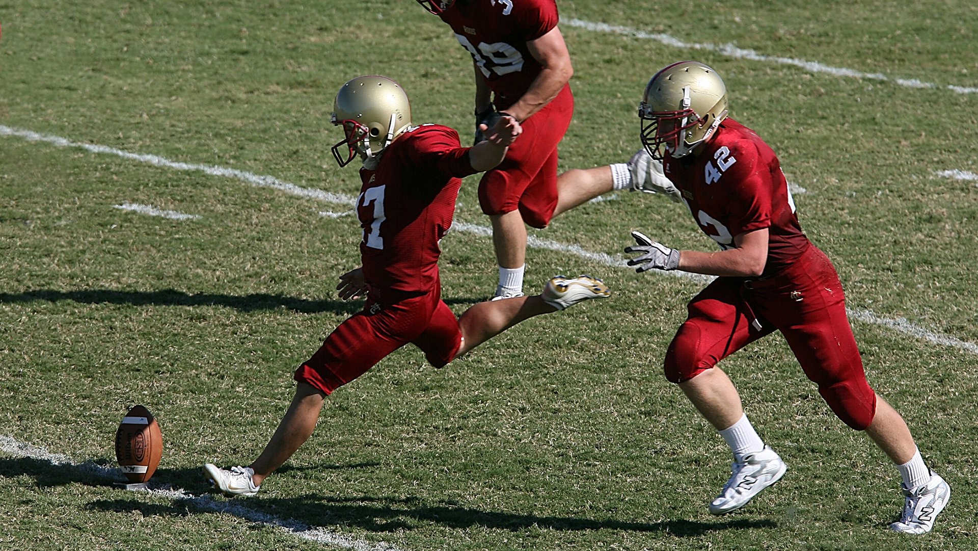 冰与火之歌,新疆铁血防线如何冻结拉文,正面击溃公牛?