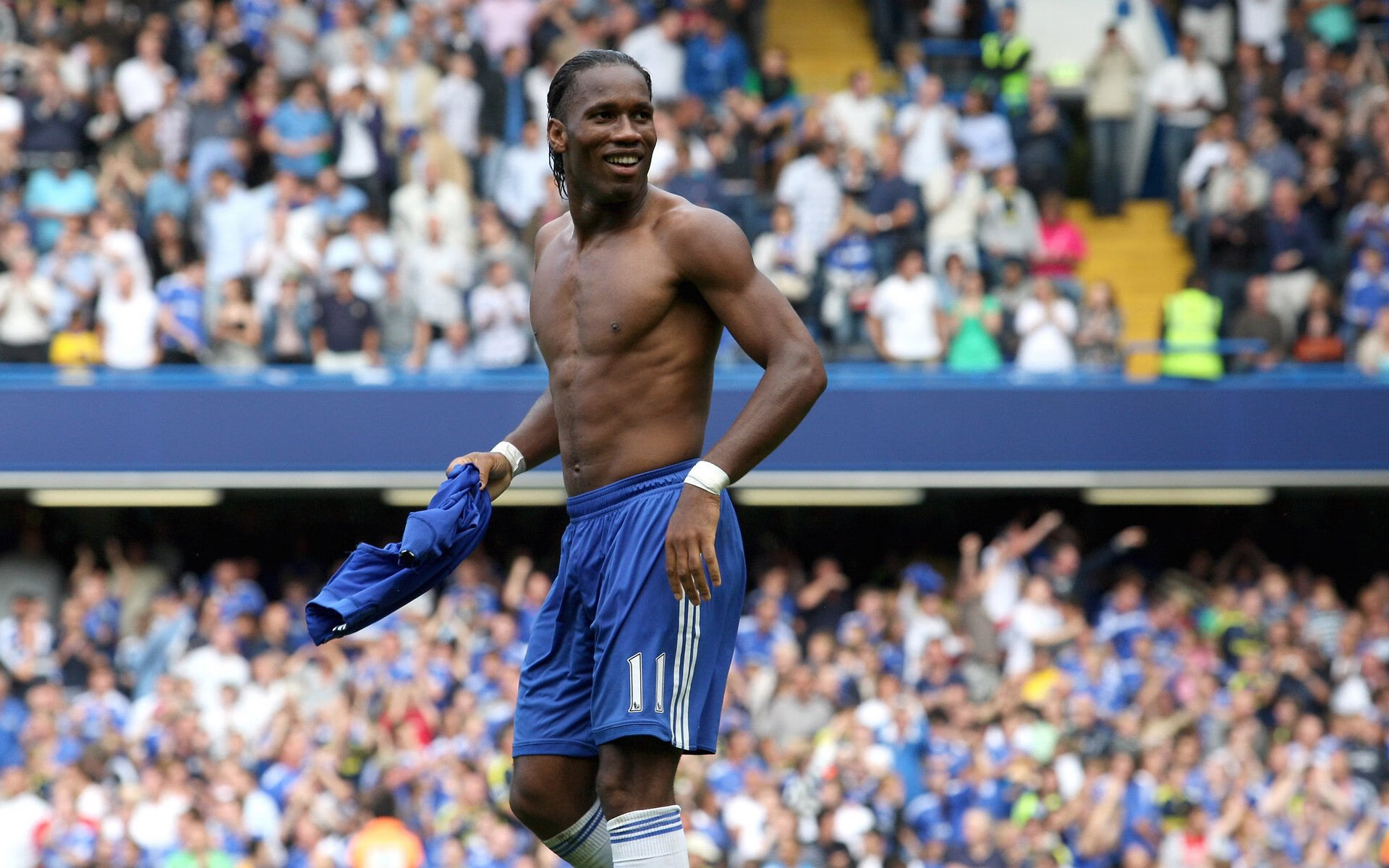 许昕统治全场，波兰队横扫葡萄牙—乒乓球赛场上的降维打击